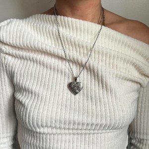 Y2K 2000s vintage silver cute heart pendant locket chain necklace